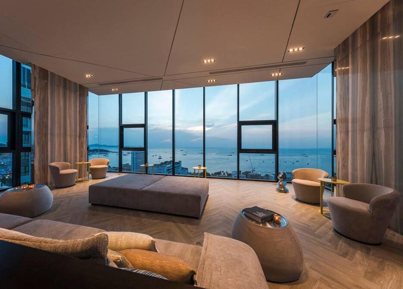 The Base Apartment Pattaya Exterior foto